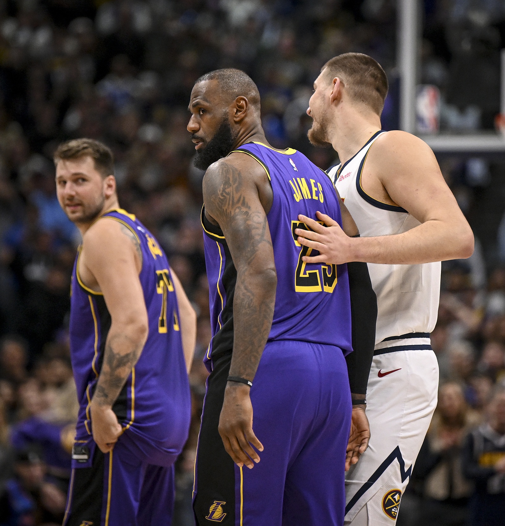 华体会官网-美媒预测季后赛对阵:雷霆-勇士 马刺-太阳 掘金-湖人 火箭-森林狼